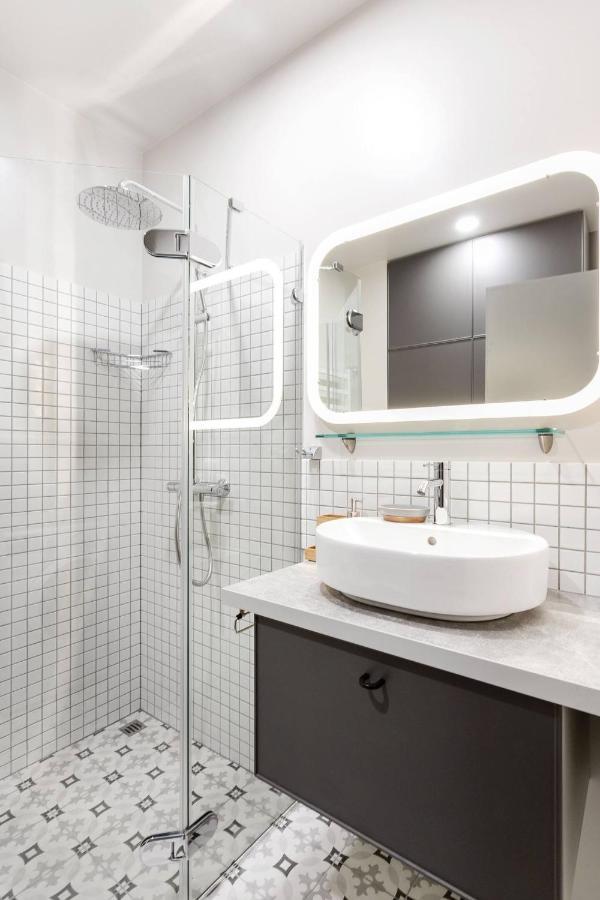 Happy Inn Laime Studio, Self Check-In-24-7, A-C, Parking-In-The-Underground-Garage VNO Dış mekan fotoğraf